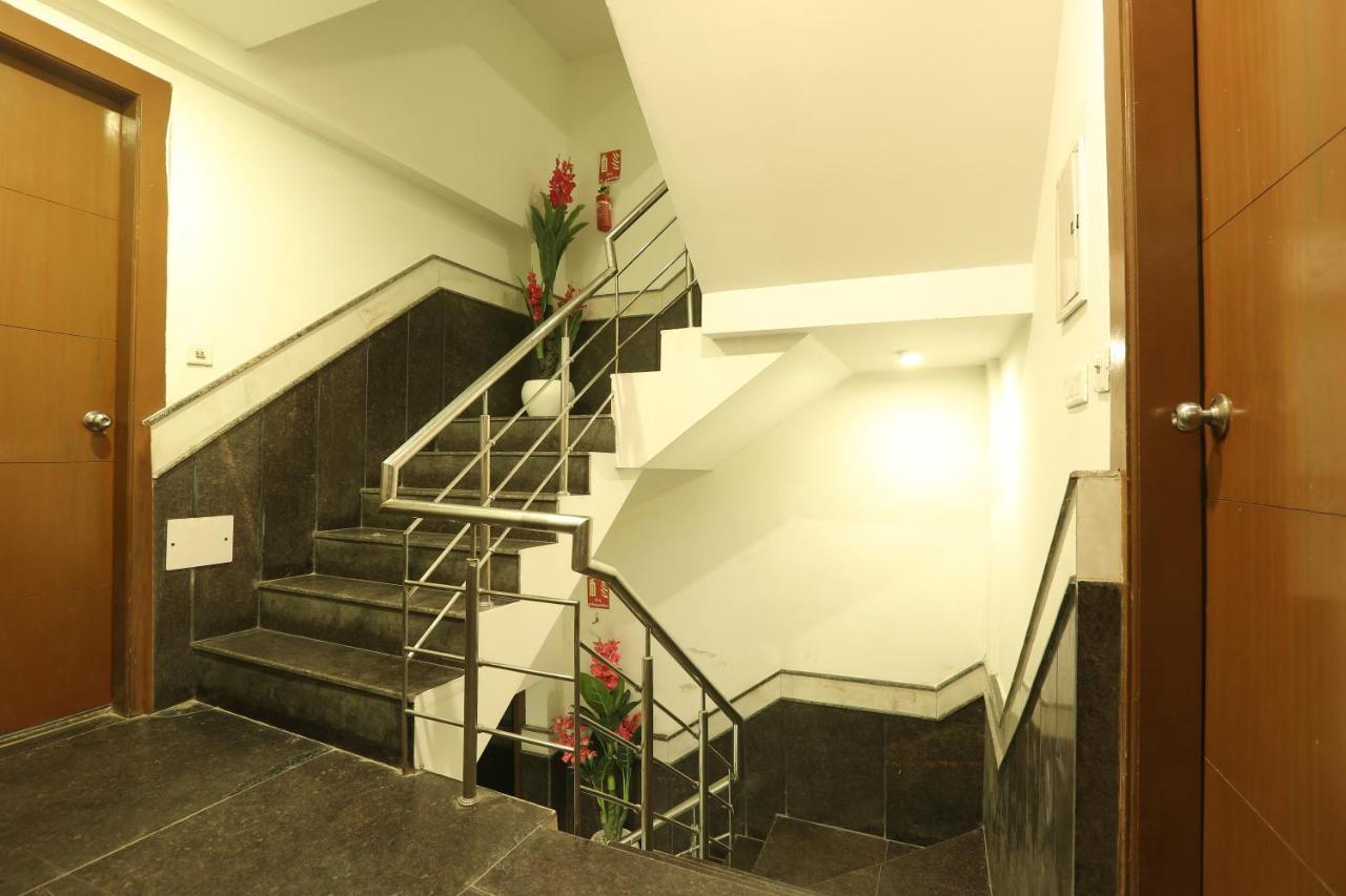 ניו דלהי Hotel Qualia Suites At Delhi Airport מראה חיצוני תמונה