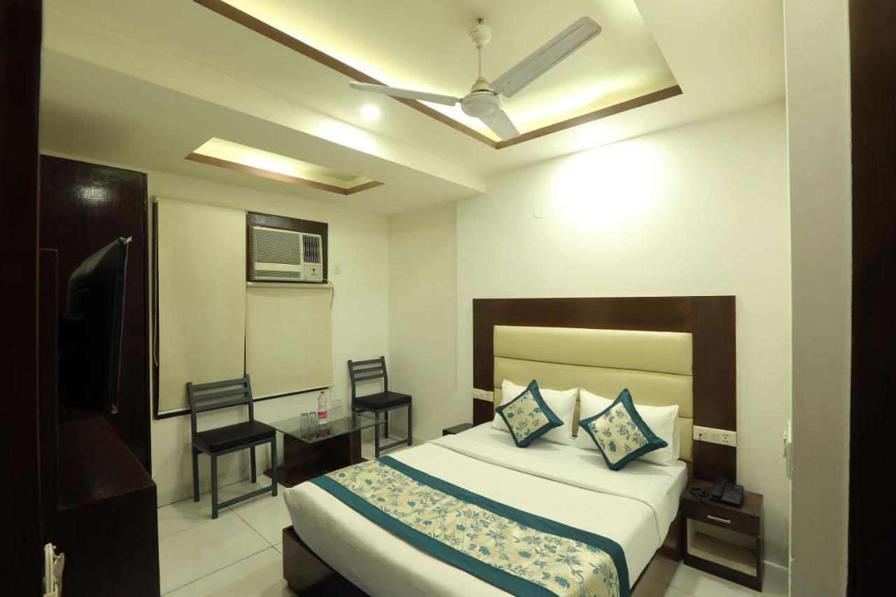 ניו דלהי Hotel Qualia Suites At Delhi Airport מראה חיצוני תמונה