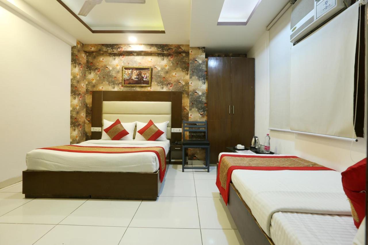 ניו דלהי Hotel Qualia Suites At Delhi Airport מראה חיצוני תמונה
